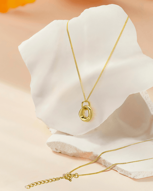 circle pendant necklace​