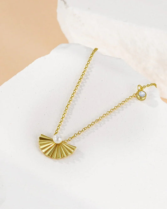 fan pendant necklace