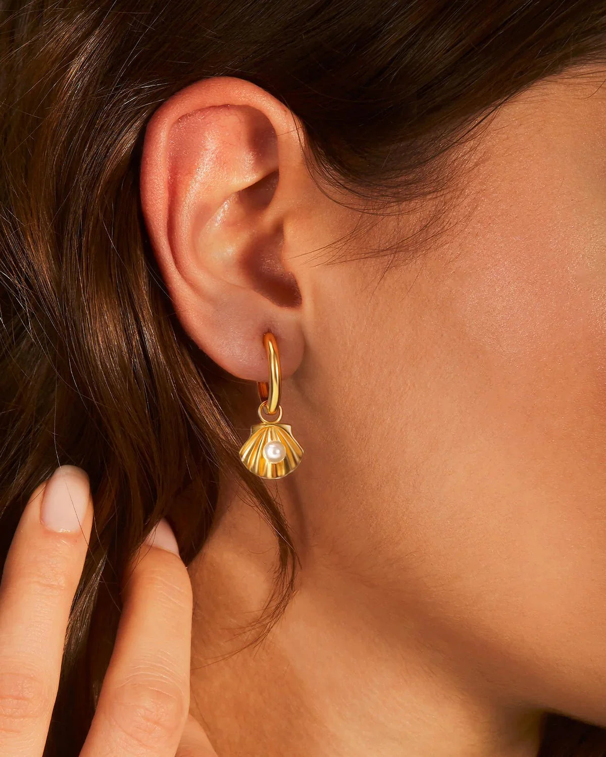 shell pearl earrings