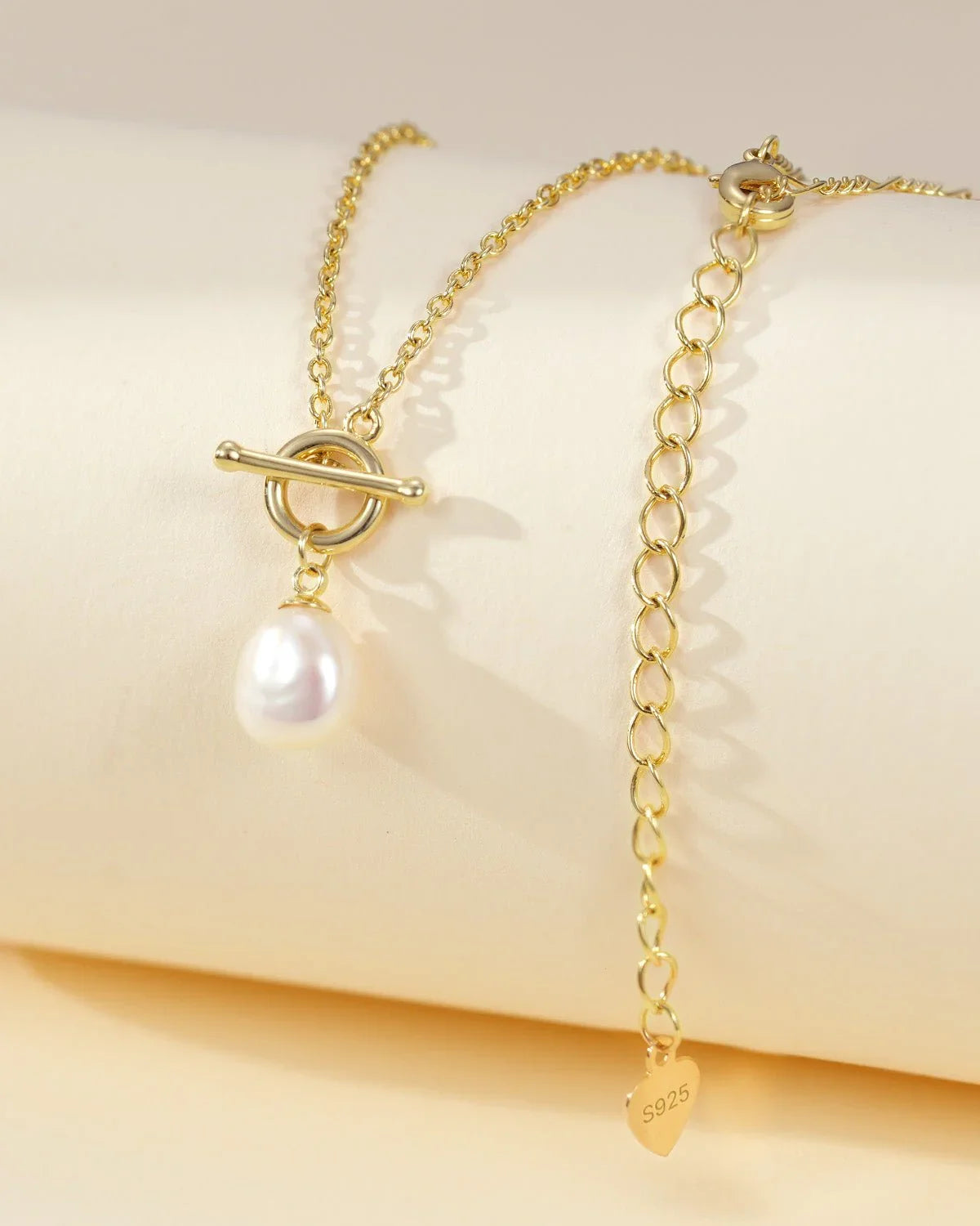 baroque pearl necklace
