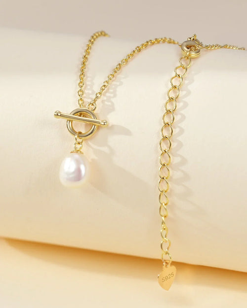 baroque pearl necklace
