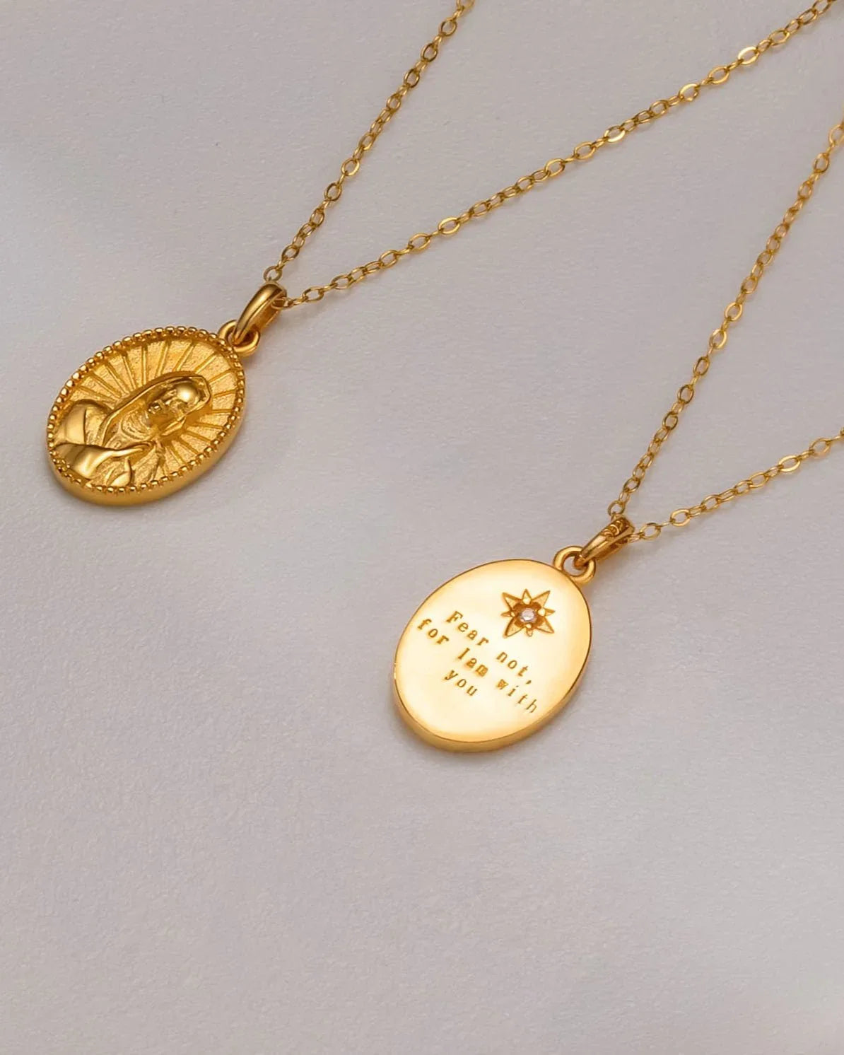 Gold Virgin Mary Necklace - Molenia Jewelry