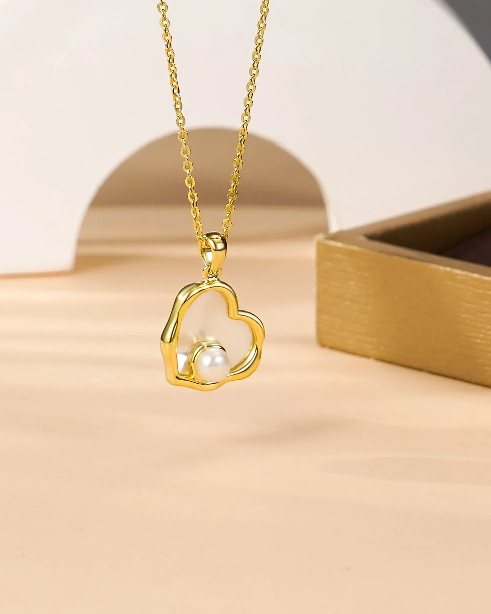 heart necklace