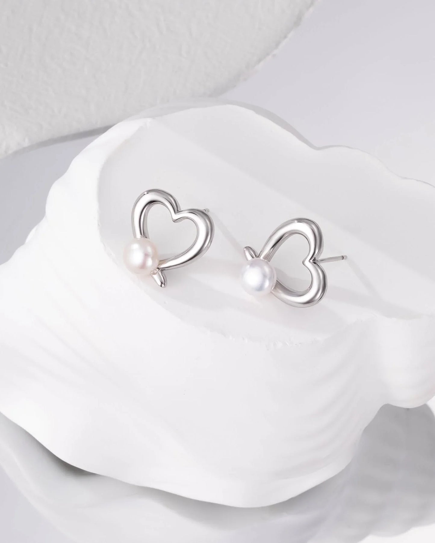 heart-shaped pearl earrings