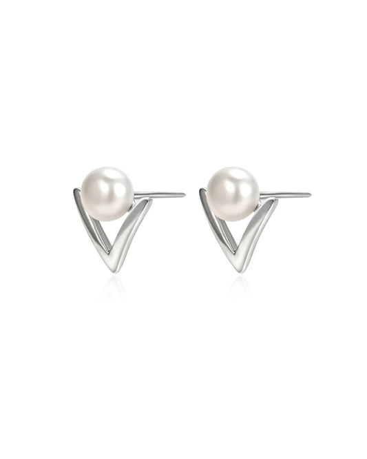 pearl earrings