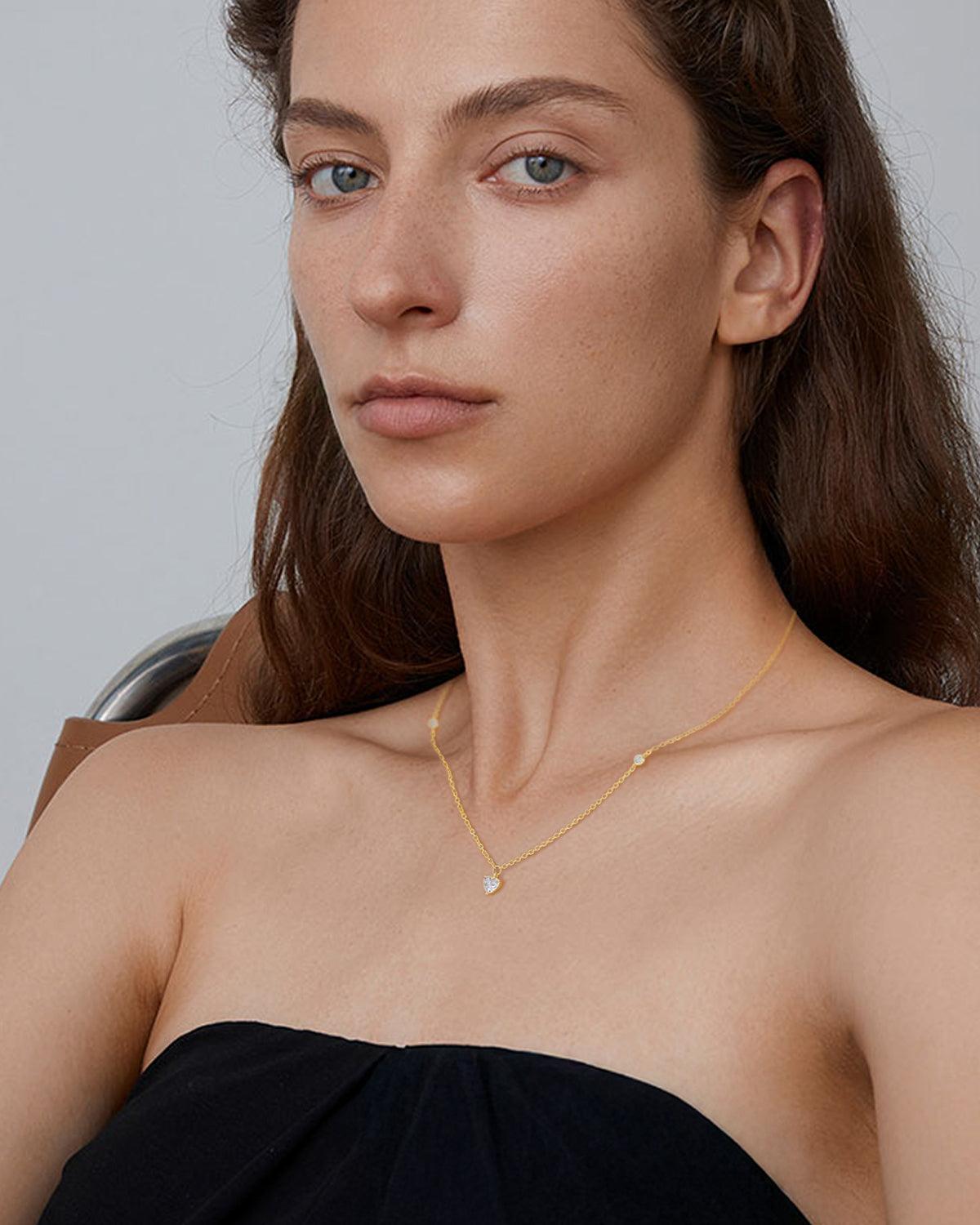 Molenia Heart Shaped White Diamond Necklace - Molenia Jewelry