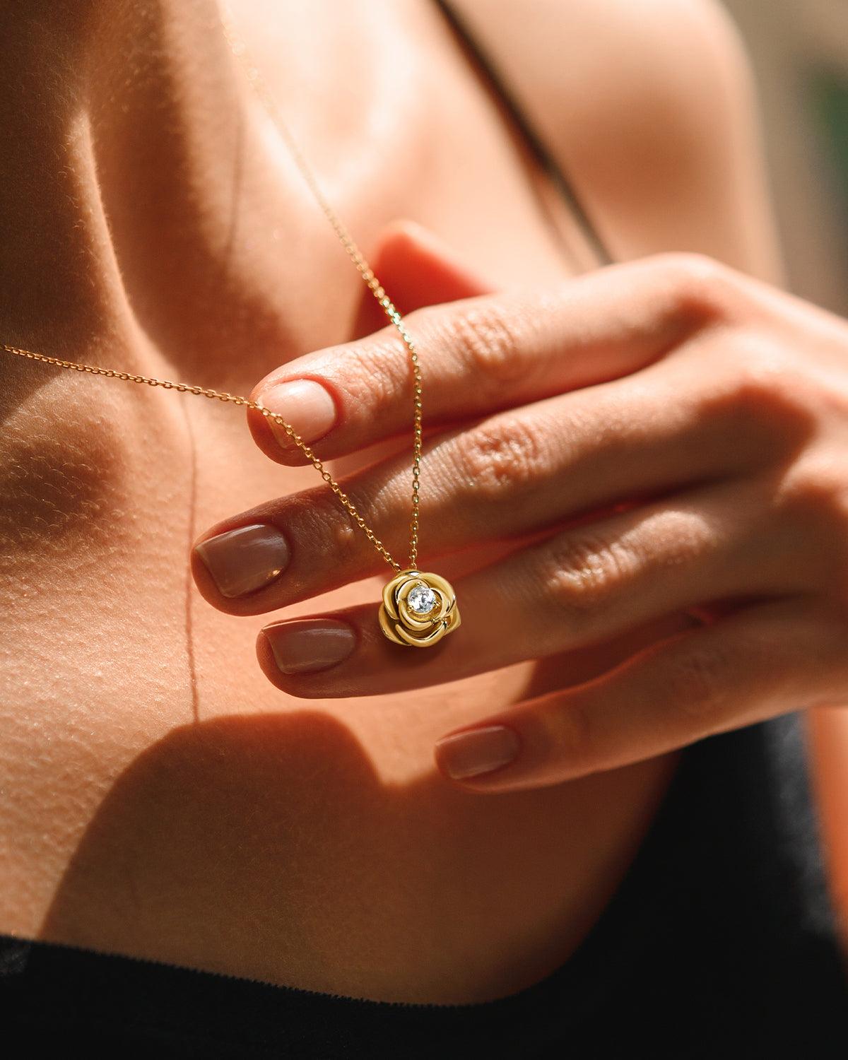 sterling silver rose pendant